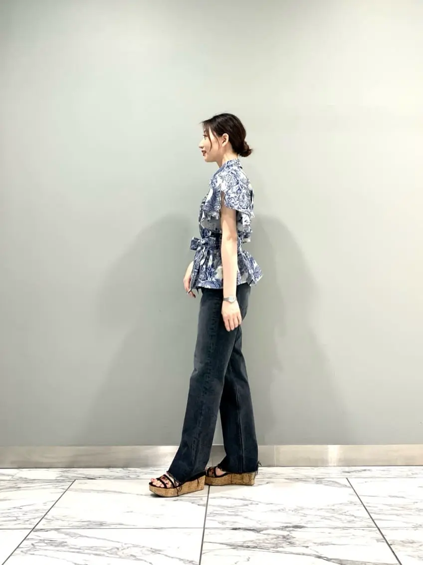 GRACE CONTINENTAL The Banquet eri コーディネート画像