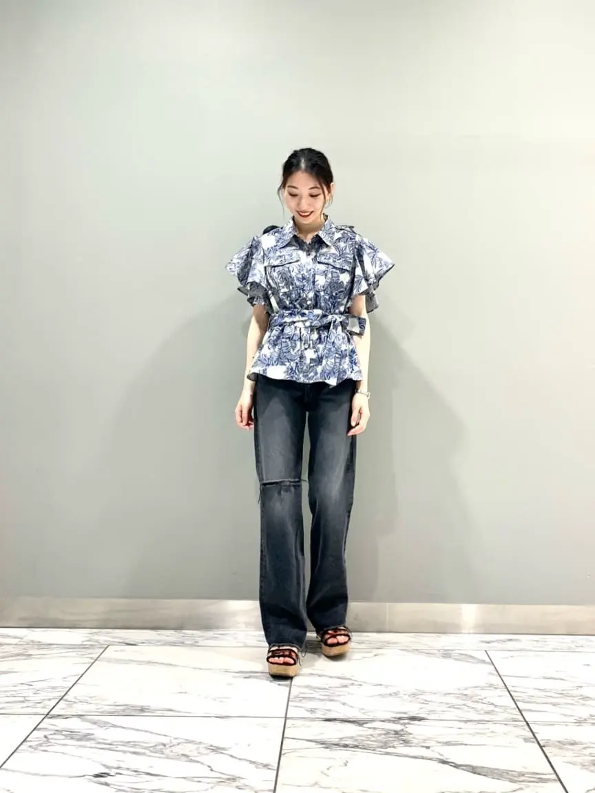 GRACE CONTINENTAL The Banquet eri コーディネート画像