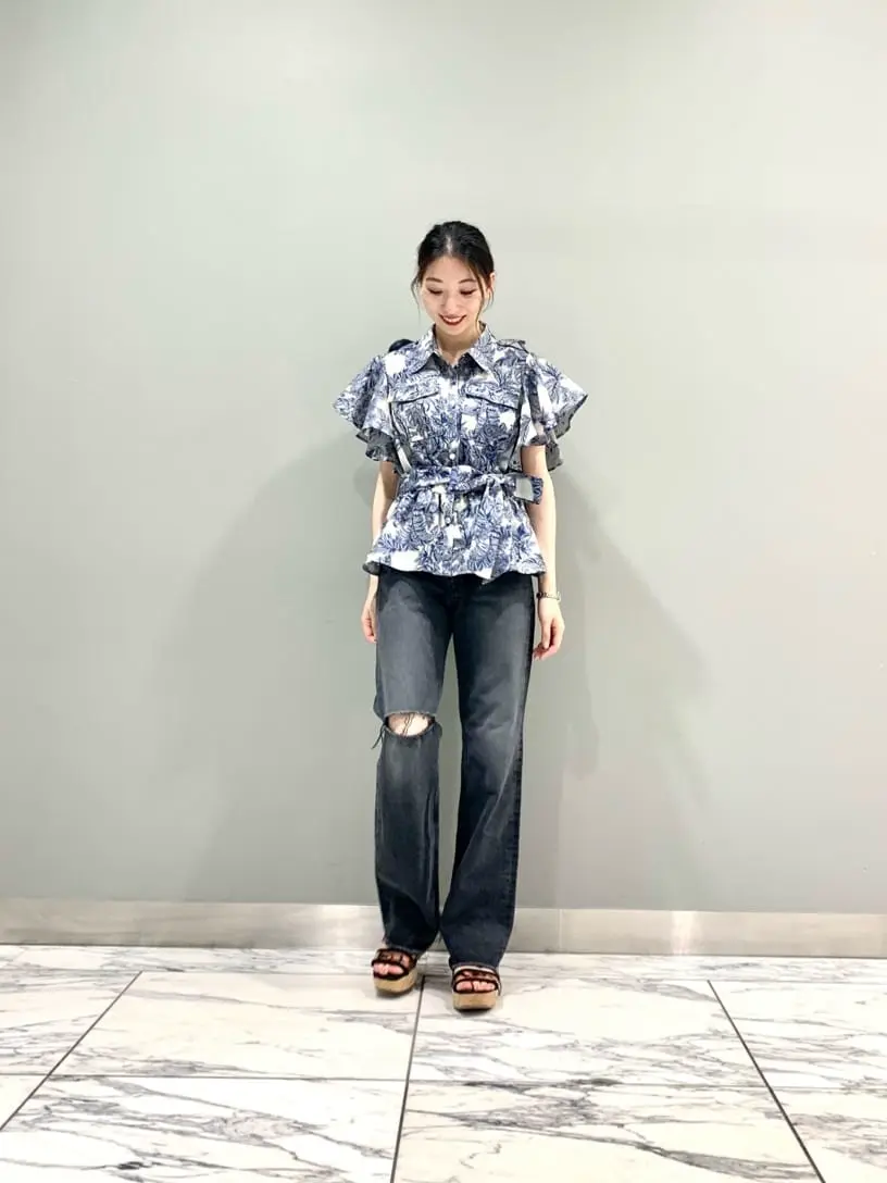 GRACE CONTINENTAL The Banquet eri コーディネート画像