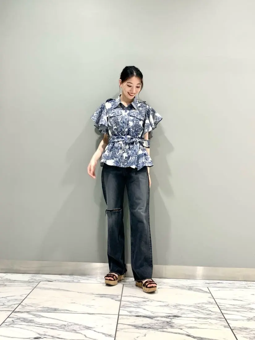 GRACE CONTINENTAL The Banquet eri コーディネート画像