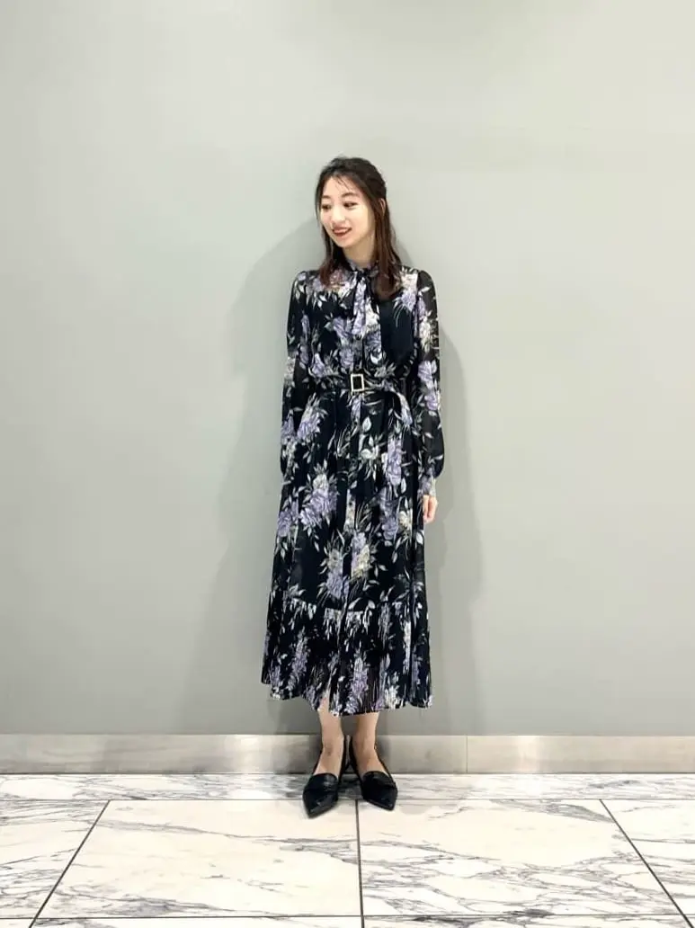 GRACE CONTINENTAL The Banquet eri コーディネート画像