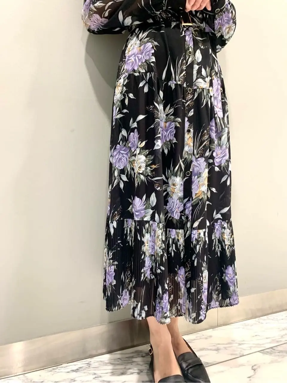 GRACE CONTINENTAL The Banquet eri コーディネート画像