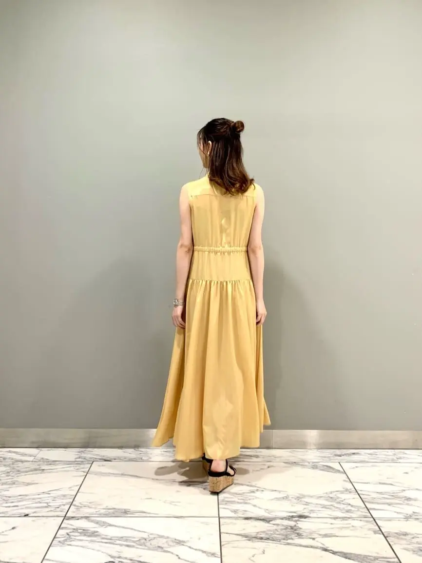 GRACE CONTINENTAL The Banquet eri コーディネート画像