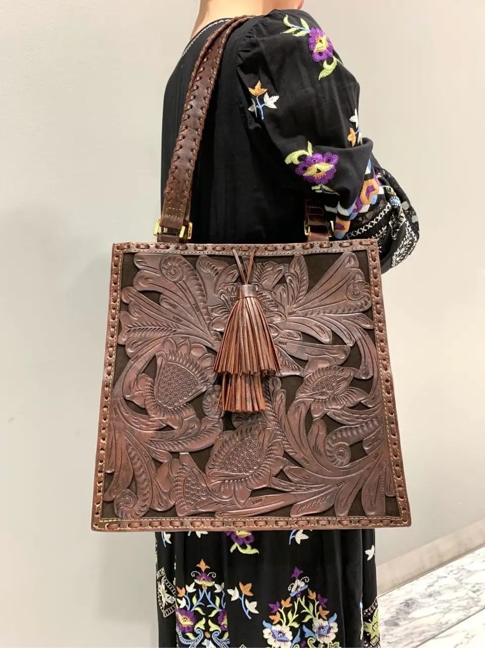 GRACE CONTINENTAL The Banquet eri コーディネート画像