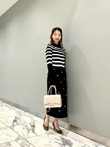 GRACE CONTINENTAL The Banquet eri コーディネート画像