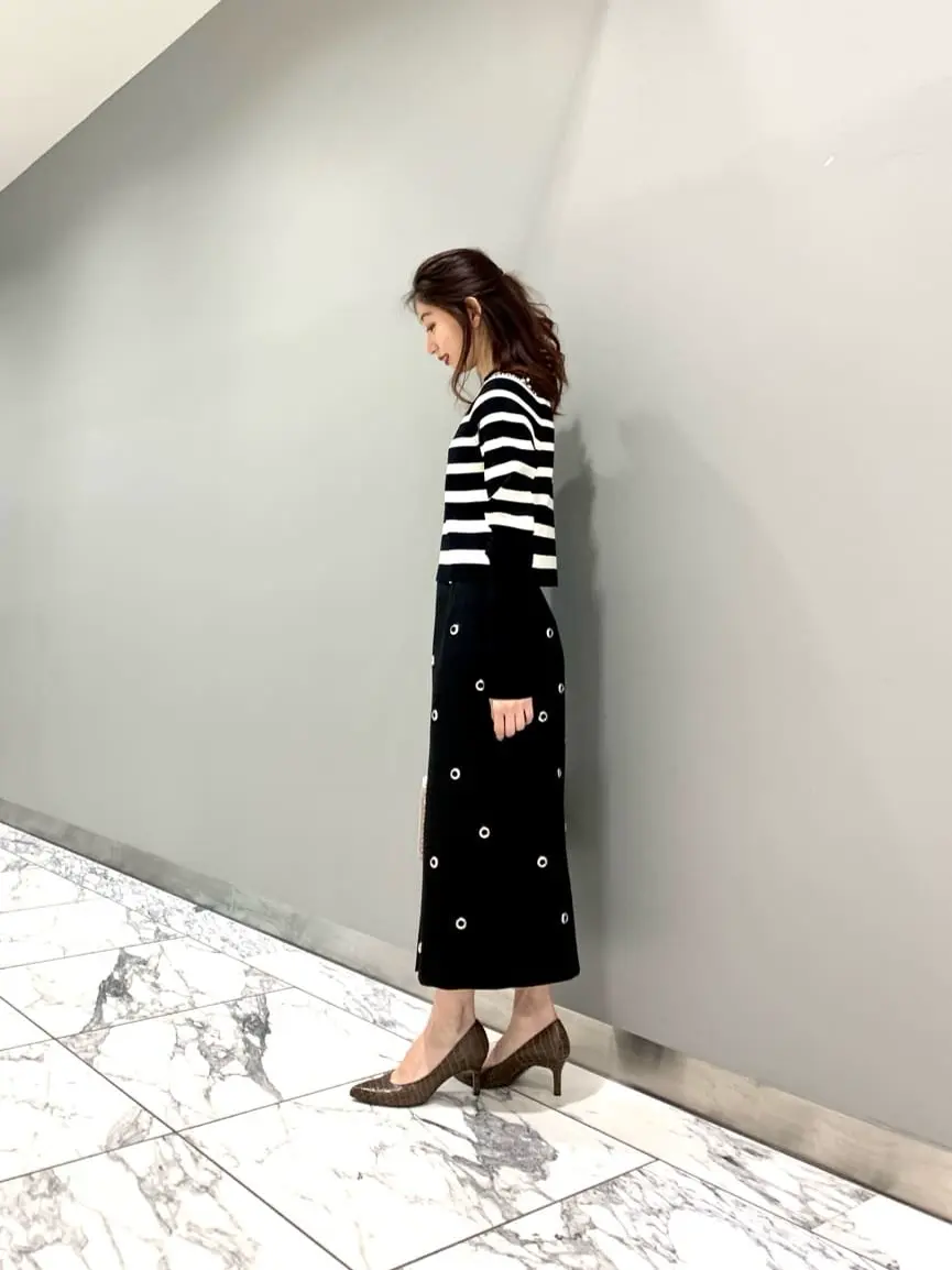 GRACE CONTINENTAL The Banquet eri コーディネート画像