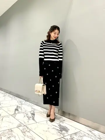 GRACE CONTINENTAL The Banquet eri コーディネート画像