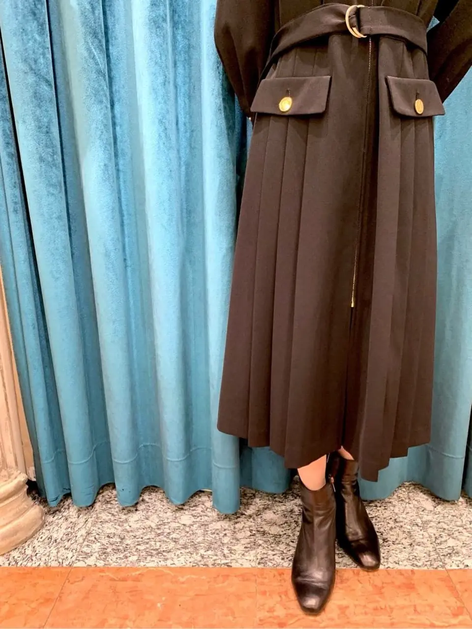 GRACE CONTINENTAL The Banquet eri コーディネート画像