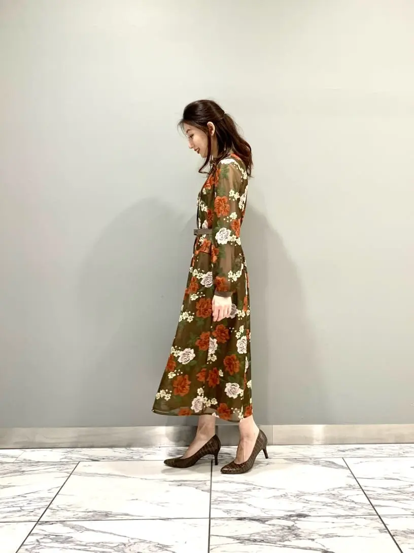 GRACE CONTINENTAL The Banquet eri コーディネート画像