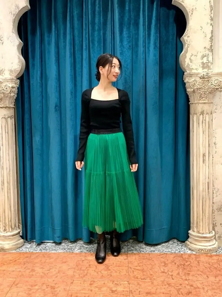 GRACE CONTINENTAL The Banquet eri コーディネート画像