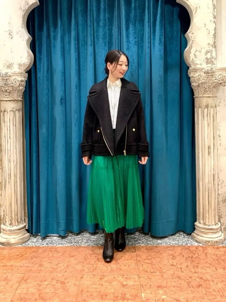 GRACE CONTINENTAL The Banquet eri コーディネート画像