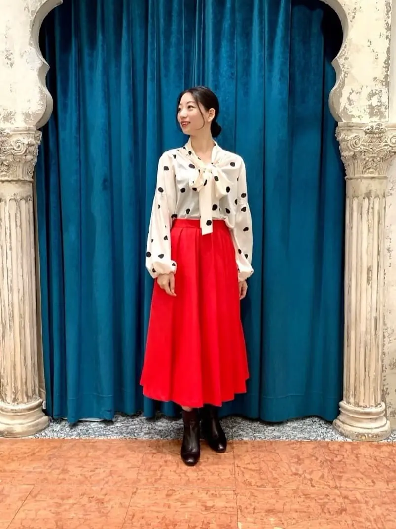 GRACE CONTINENTAL The Banquet eri コーディネート画像