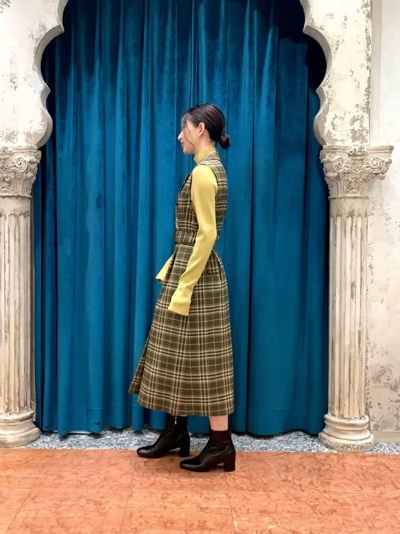 GRACE CONTINENTAL The Banquet eri コーディネート画像