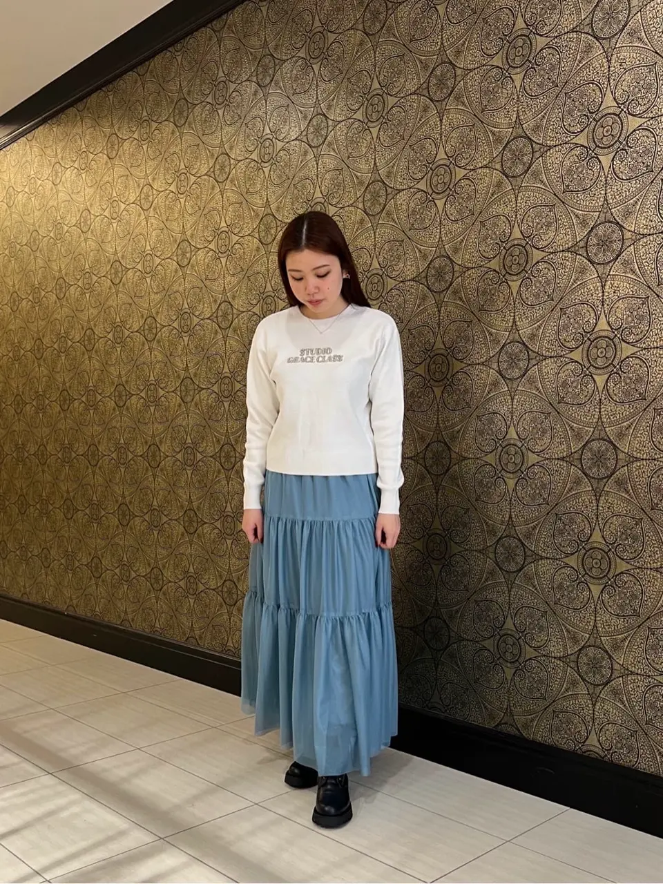 GRACE CONTINENTAL The Banquet 赤坂 梨来 コーディネート画像