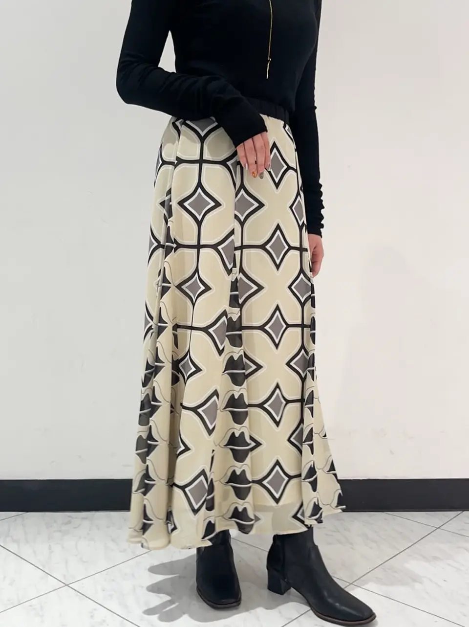 GRACE CONTINENTAL The Banquet CHISAKO.S コーディネート画像