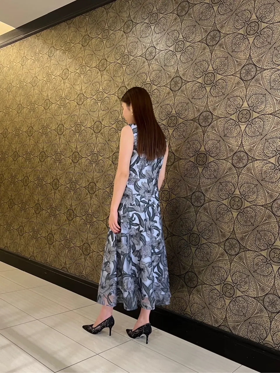 GRACE CONTINENTAL The Banquet 赤坂 梨来 コーディネート画像