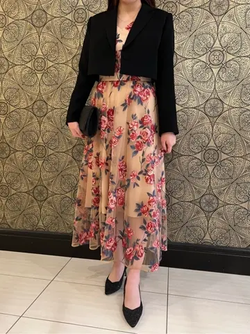 GRACE CONTINENTAL The Banquet 赤坂 梨来 コーディネート画像