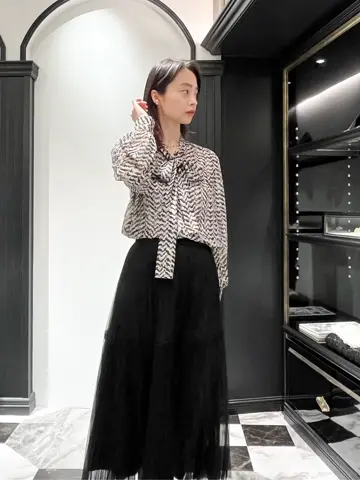 GRACE CONTINENTAL The Banquet yuri コーディネート画像