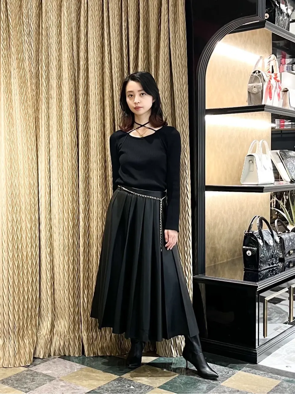 GRACE CONTINENTAL The Banquet yuri コーディネート画像