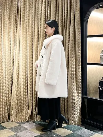 GRACE CONTINENTAL The Banquet yuri コーディネート画像