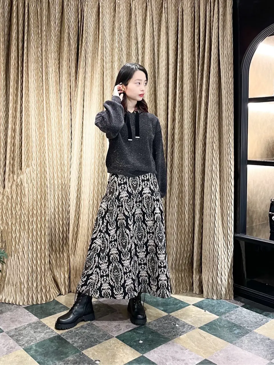 GRACE CONTINENTAL The Banquet yuri コーディネート画像