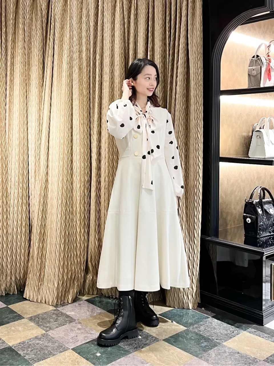 GRACE CONTINENTAL The Banquet yuri コーディネート画像