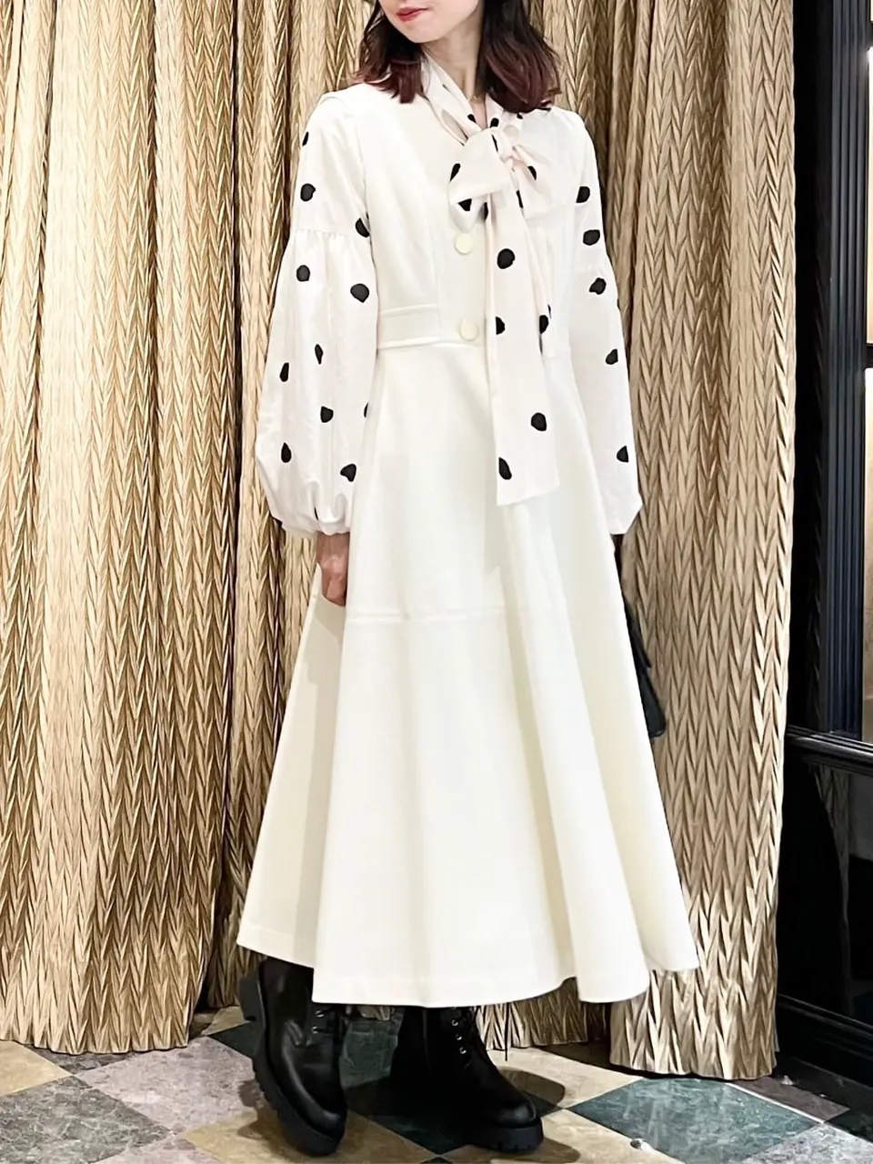 GRACE CONTINENTAL The Banquet yuri コーディネート画像