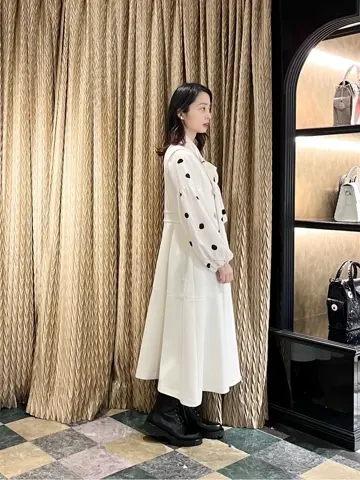 GRACE CONTINENTAL The Banquet yuri コーディネート画像