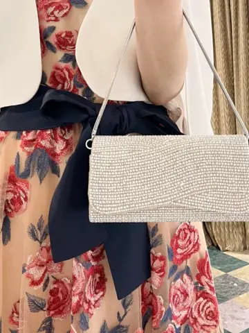 GRACE CONTINENTAL The Banquet yuri コーディネート画像