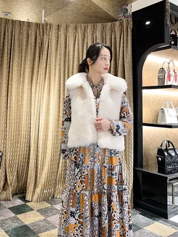 GRACE CONTINENTAL The Banquet yuri コーディネート画像