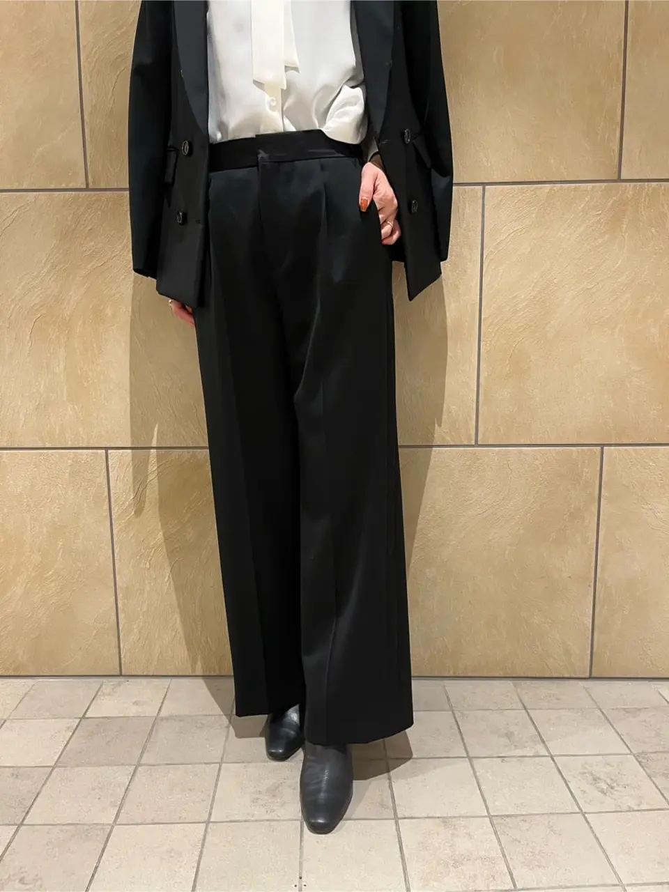 GRACE CONTINENTAL The Banquet 亀田 未希 コーディネート画像