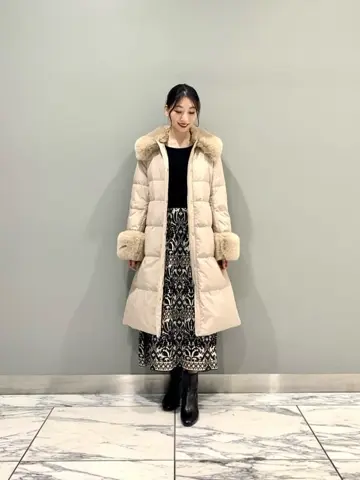 GRACE CONTINENTAL The Banquet eri コーディネート画像