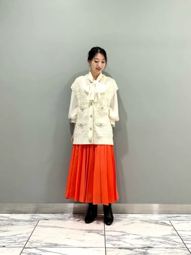 GRACE CONTINENTAL The Banquet eri コーディネート画像