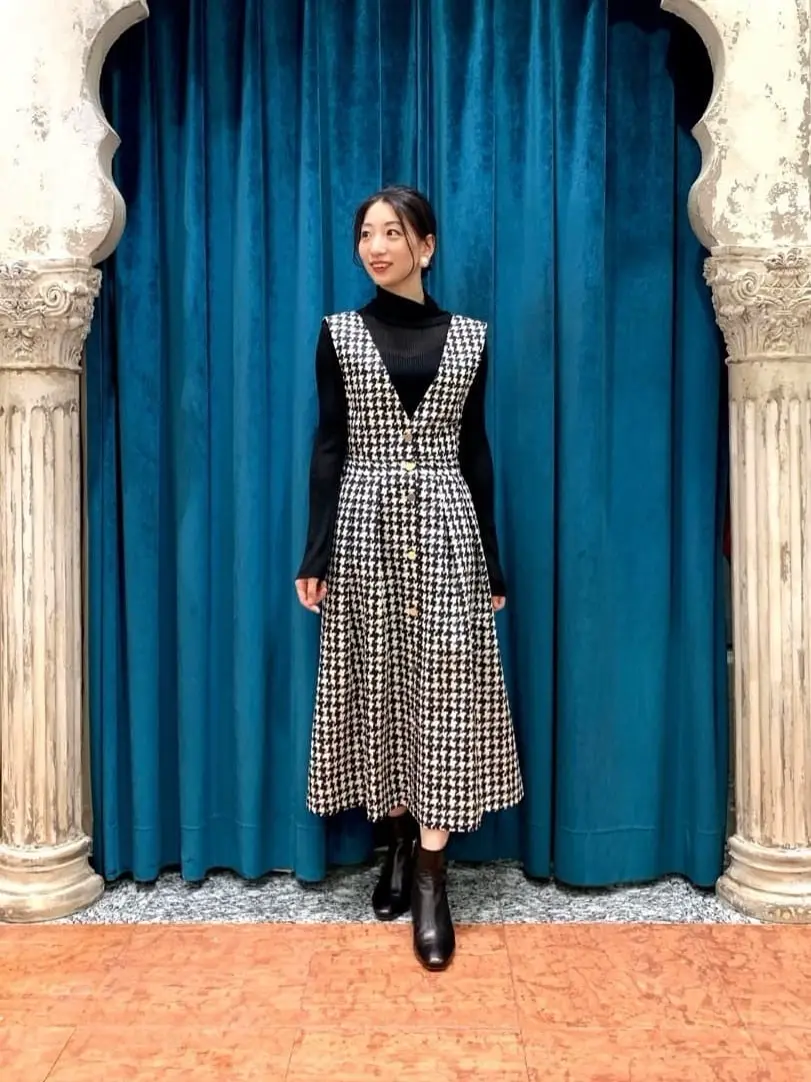 GRACE CONTINENTAL The Banquet eri コーディネート画像