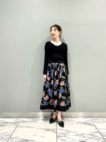 GRACE CONTINENTAL The Banquet eri コーディネート画像