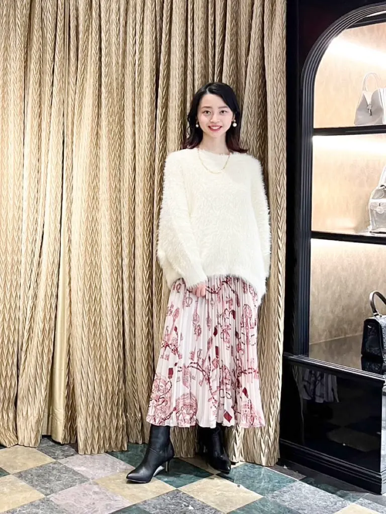 GRACE CONTINENTAL The Banquet yuri コーディネート画像