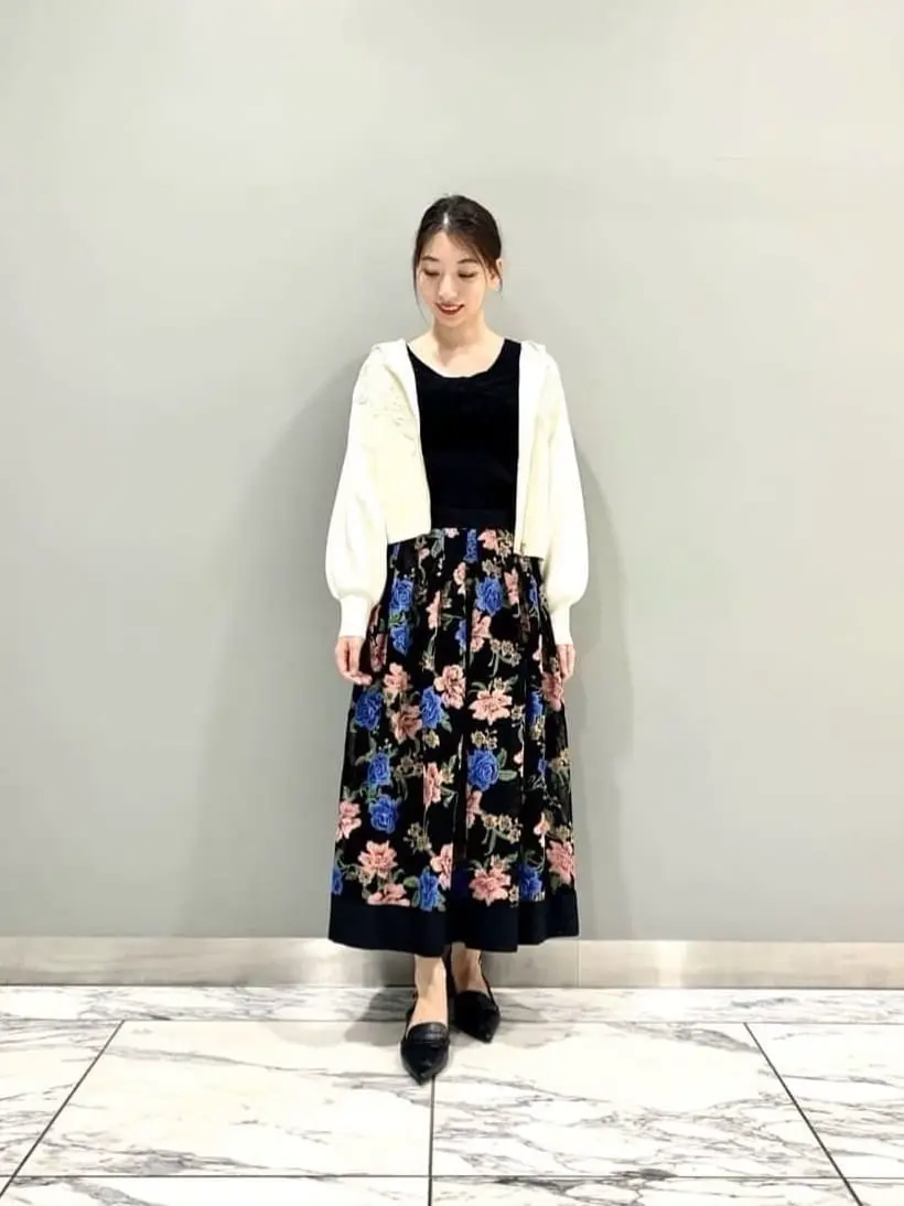 GRACE CONTINENTAL The Banquet eri コーディネート画像