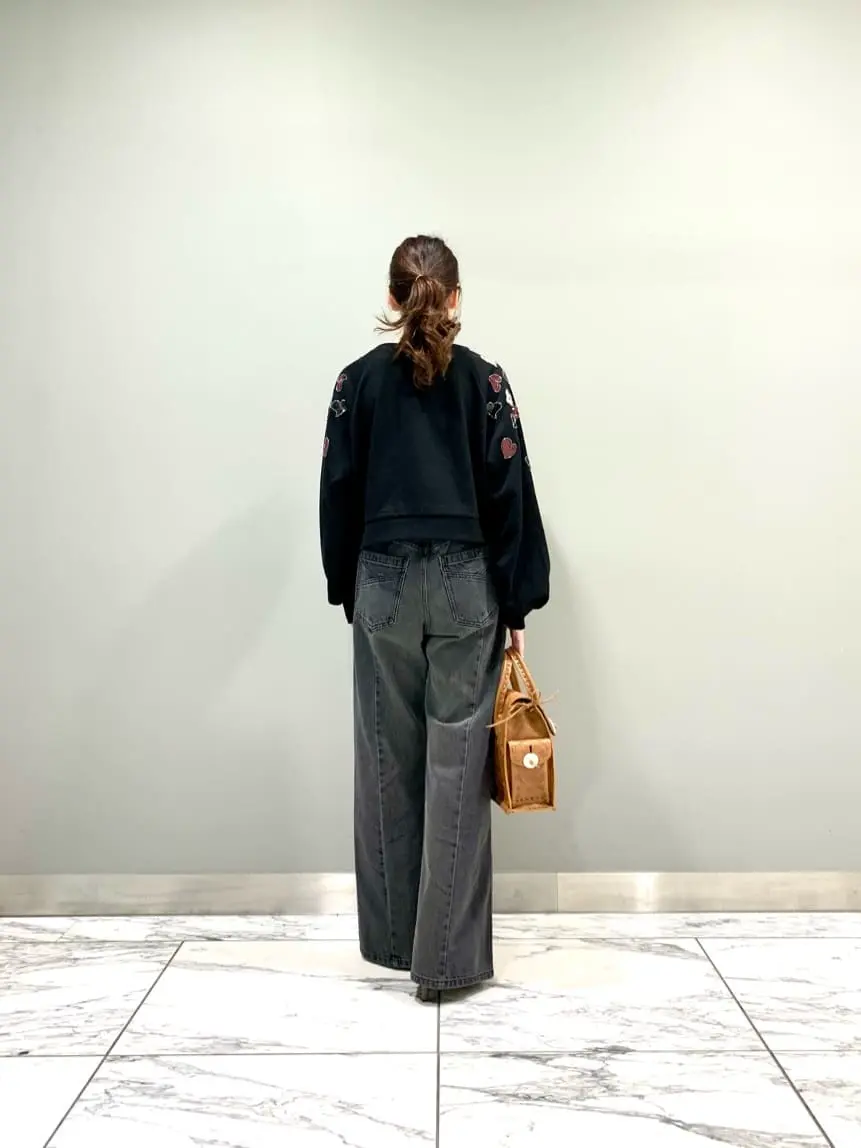 GRACE CONTINENTAL The Banquet eri コーディネート画像