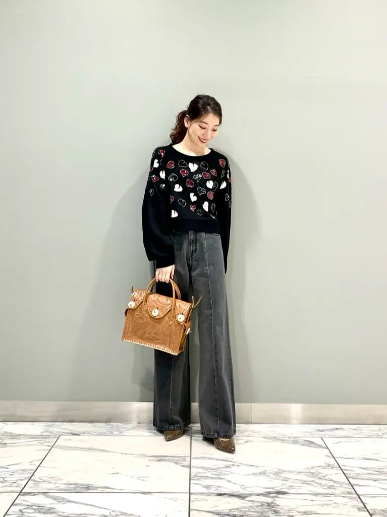 GRACE CONTINENTAL The Banquet eri コーディネート画像