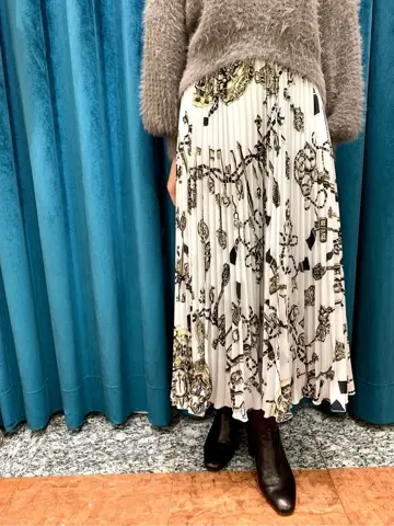 GRACE CONTINENTAL The Banquet eri コーディネート画像