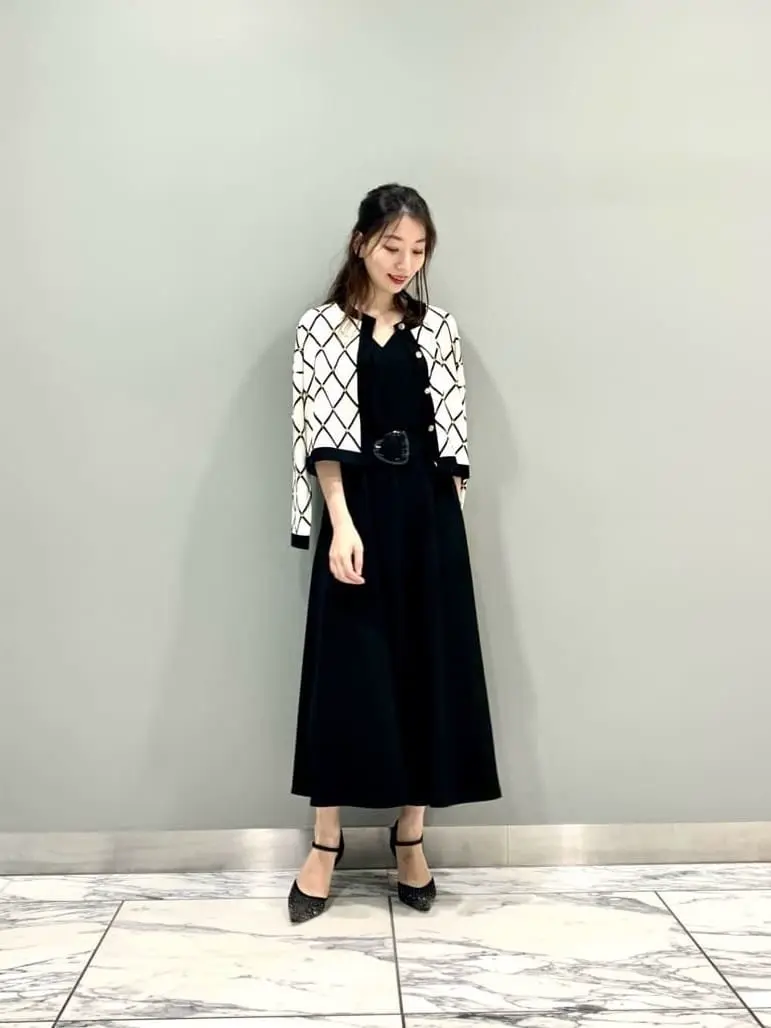 GRACE CONTINENTAL The Banquet eri コーディネート画像