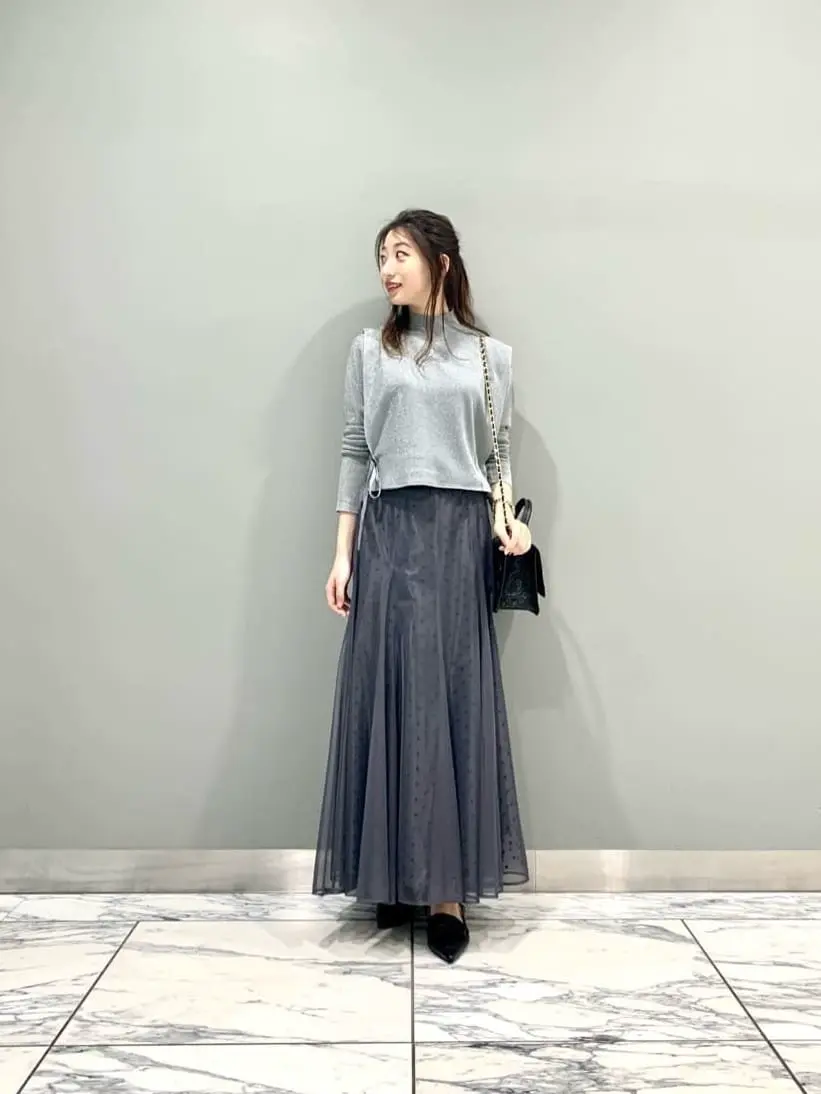 GRACE CONTINENTAL The Banquet eri コーディネート画像