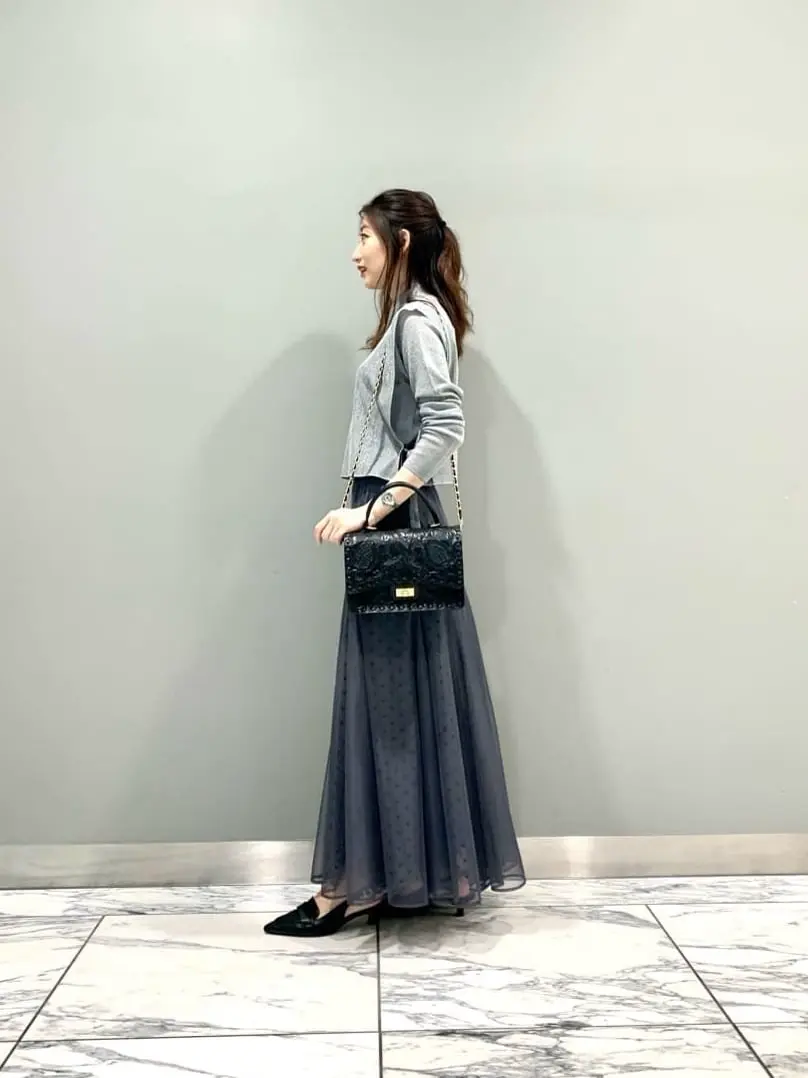 GRACE CONTINENTAL The Banquet eri コーディネート画像