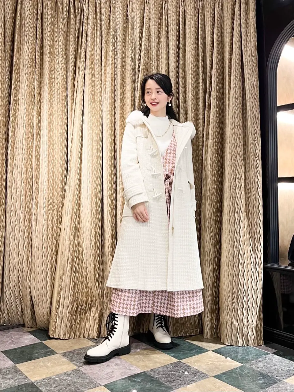 GRACE CONTINENTAL The Banquet yuri コーディネート画像