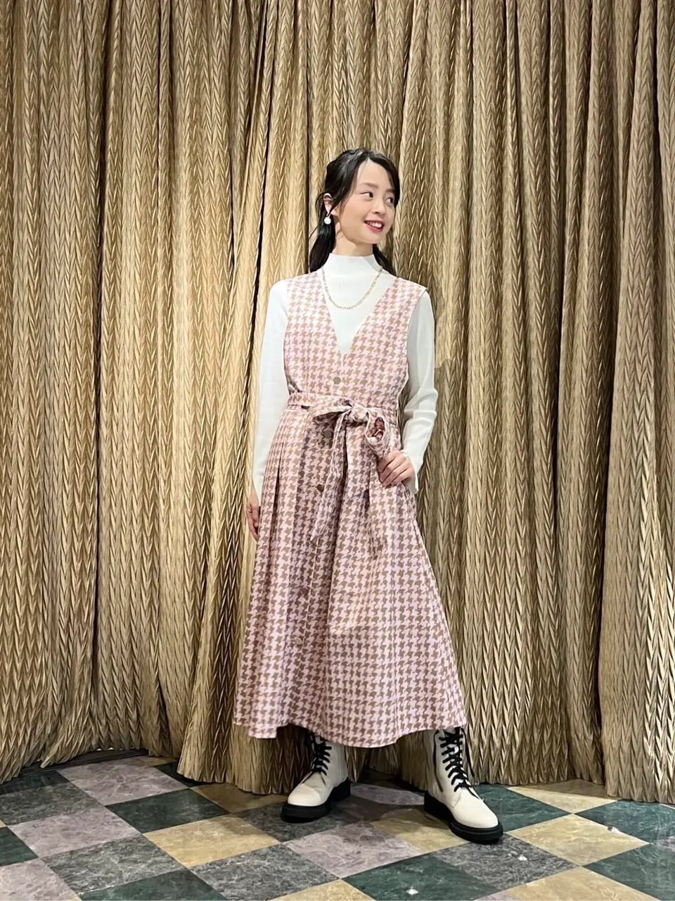 GRACE CONTINENTAL The Banquet yuri コーディネート画像