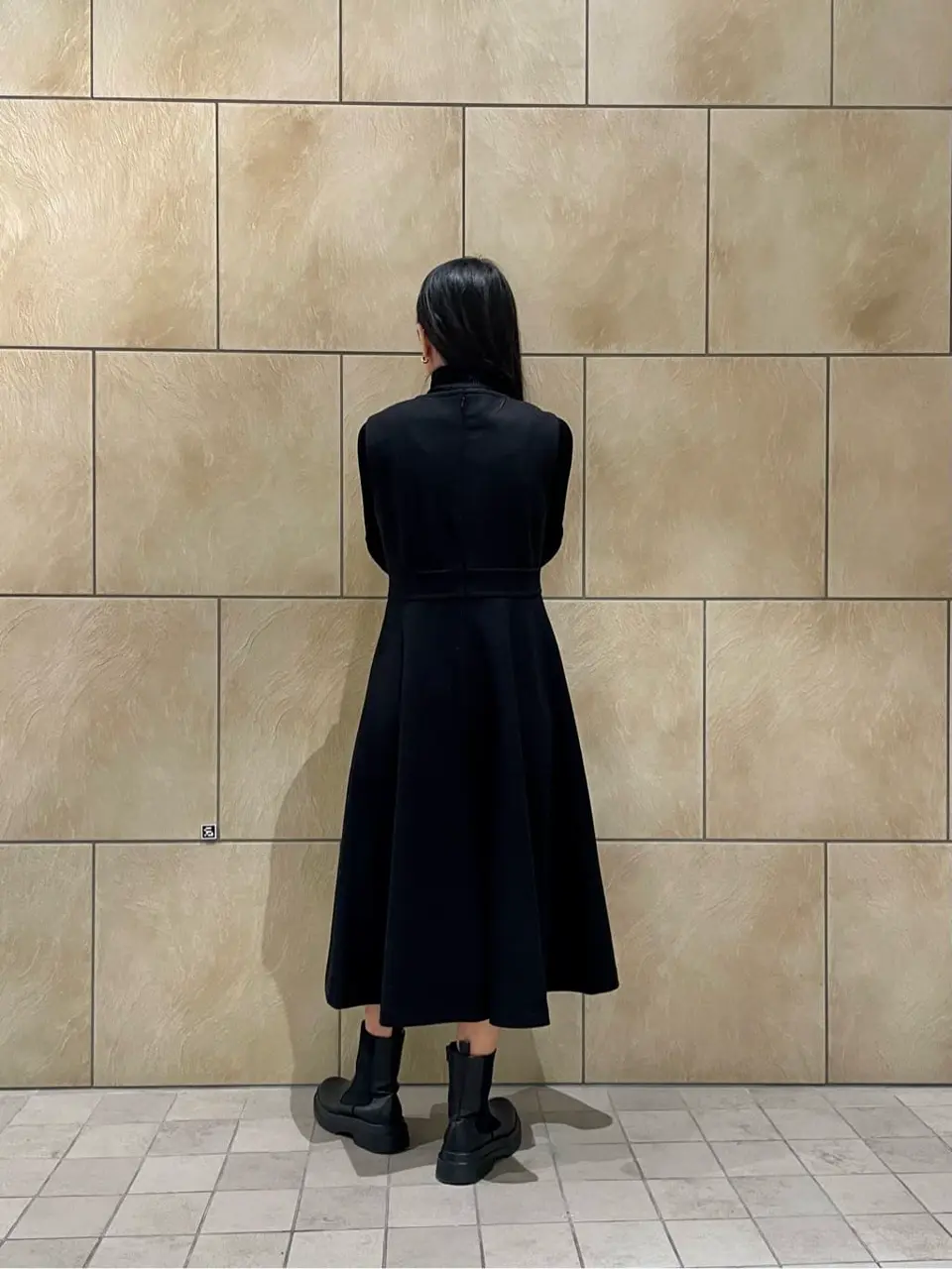 GRACE CONTINENTAL The Banquet  Sekine コーディネート画像