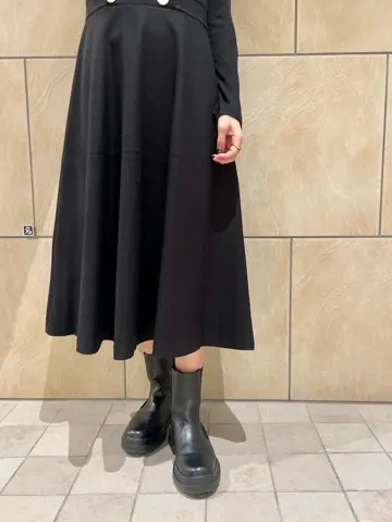 GRACE CONTINENTAL The Banquet  Sekine コーディネート画像