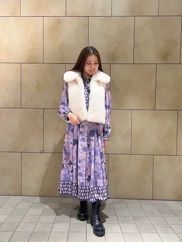 GRACE CONTINENTAL The Banquet 赤坂 梨来 コーディネート画像