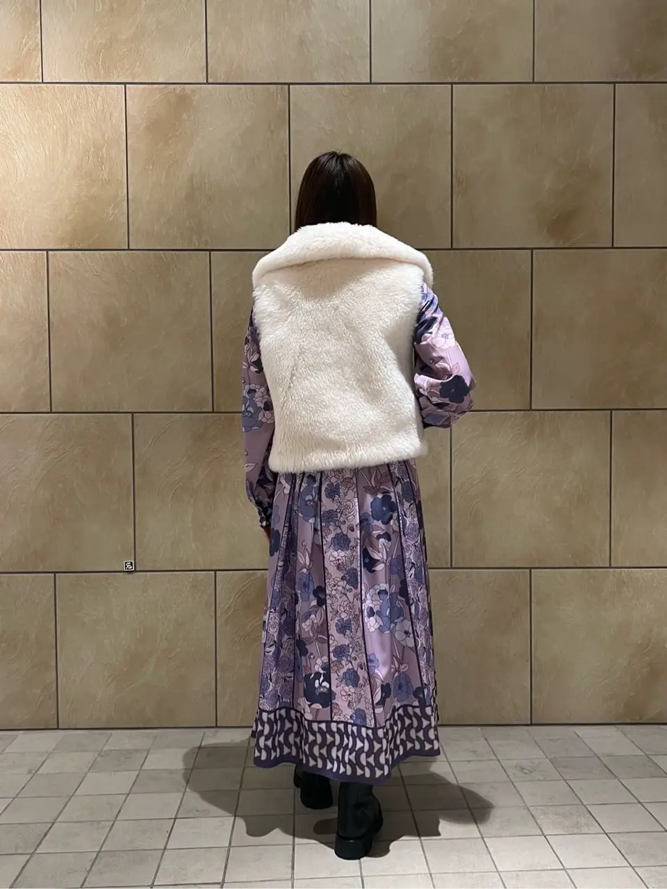 GRACE CONTINENTAL The Banquet 赤坂 梨来 コーディネート画像