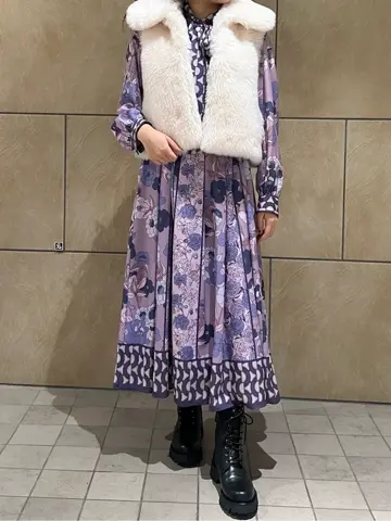 GRACE CONTINENTAL The Banquet 赤坂 梨来 コーディネート画像